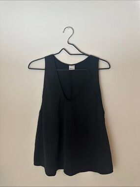 Black Sleeveless V-Neck Tank Top